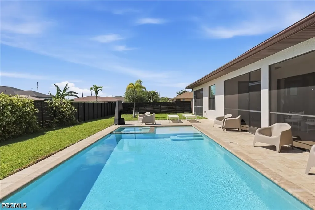 1425 NW 13th Avenue Cape Coral FL 33993