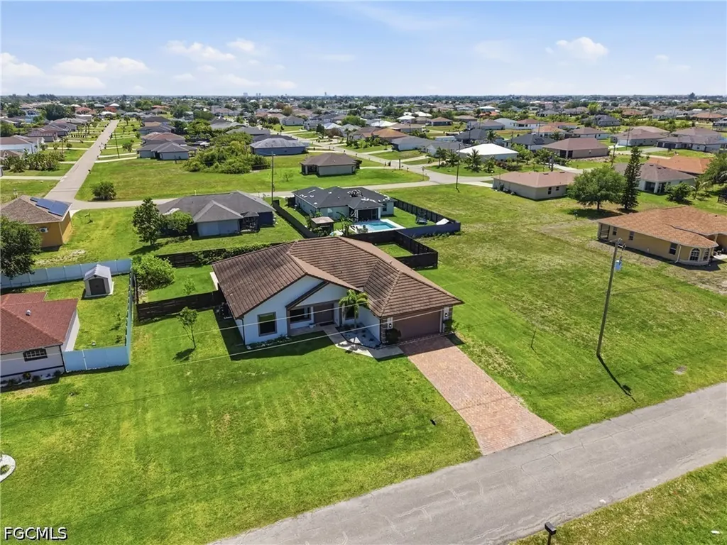 1425 NW 13th Avenue Cape Coral FL 33993