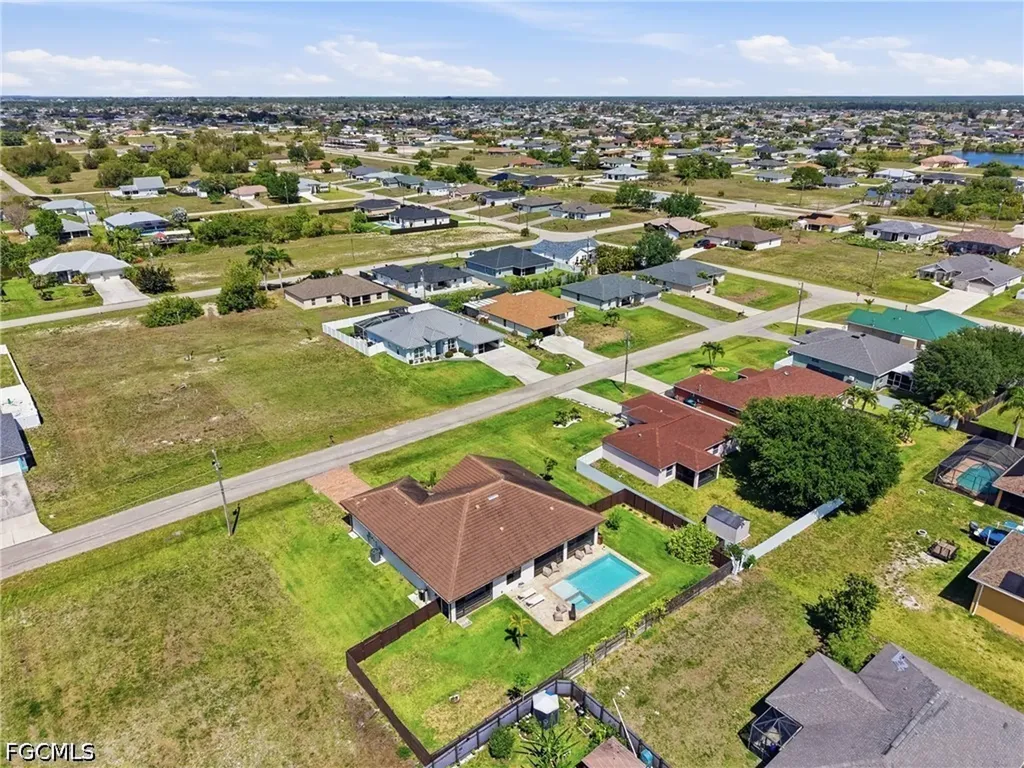1425 NW 13th Avenue Cape Coral FL 33993