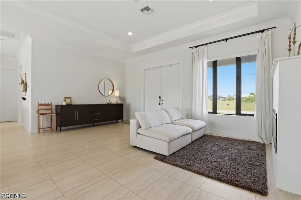 1425 NW 13th Avenue Cape Coral FL 33993