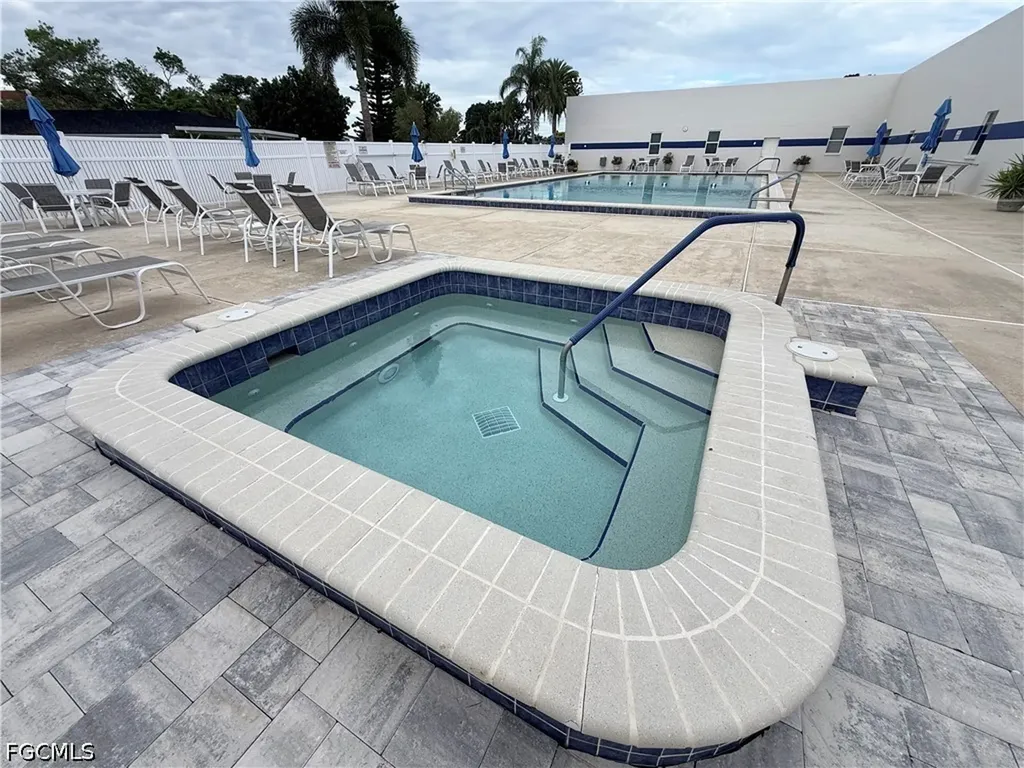 6844 Sandtrap Drive Fort Myers FL 33919