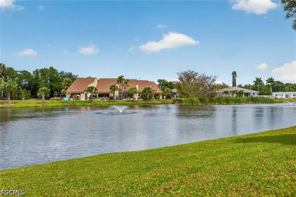 6844 Sandtrap Drive Fort Myers FL 33919