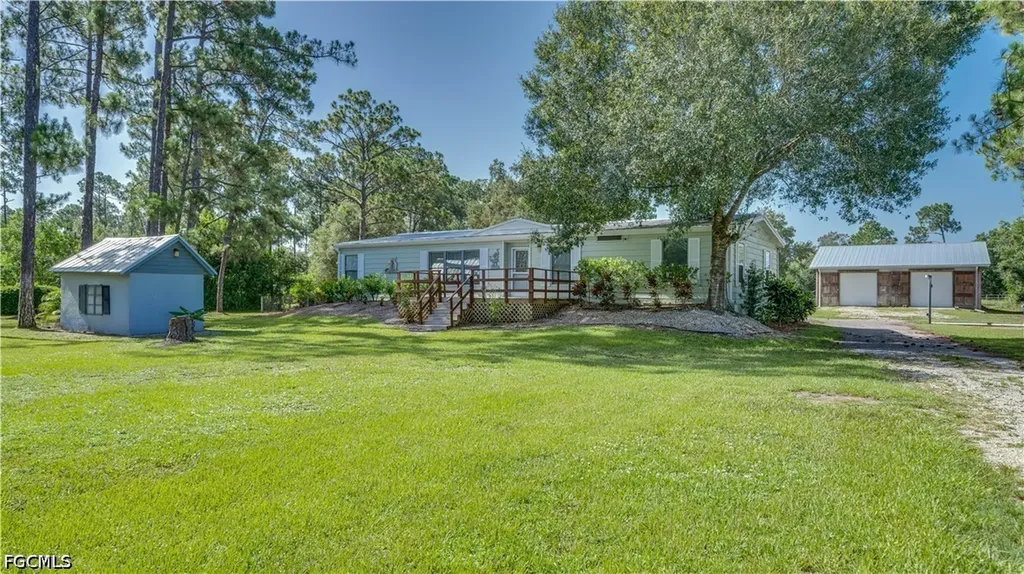 4213 Ft Keis Avenue Fort Denaud FL 33935