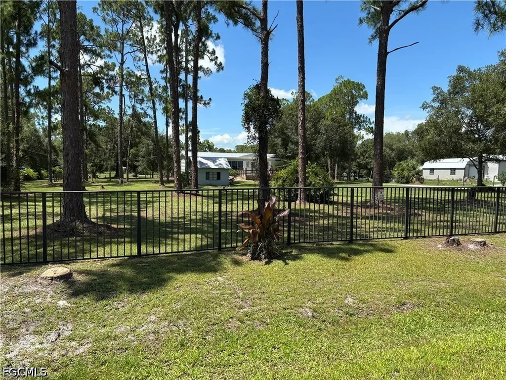 4213 Ft Keis Avenue Fort Denaud FL 33935
