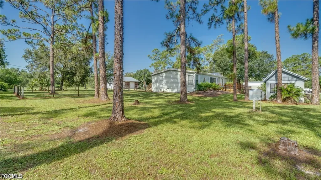 4213 Ft Keis Avenue Fort Denaud FL 33935