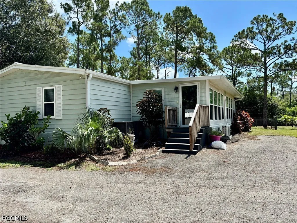4213 Ft Keis Avenue Fort Denaud FL 33935