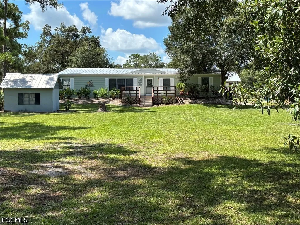 4213 Ft Keis Avenue Fort Denaud FL 33935
