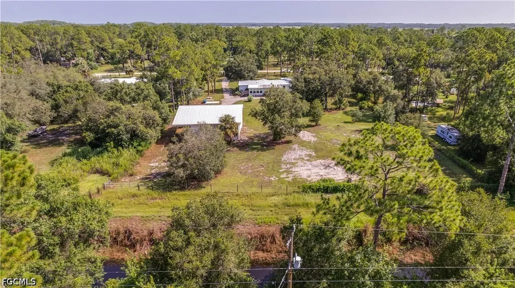 4213 Ft Keis Avenue Fort Denaud FL 33935