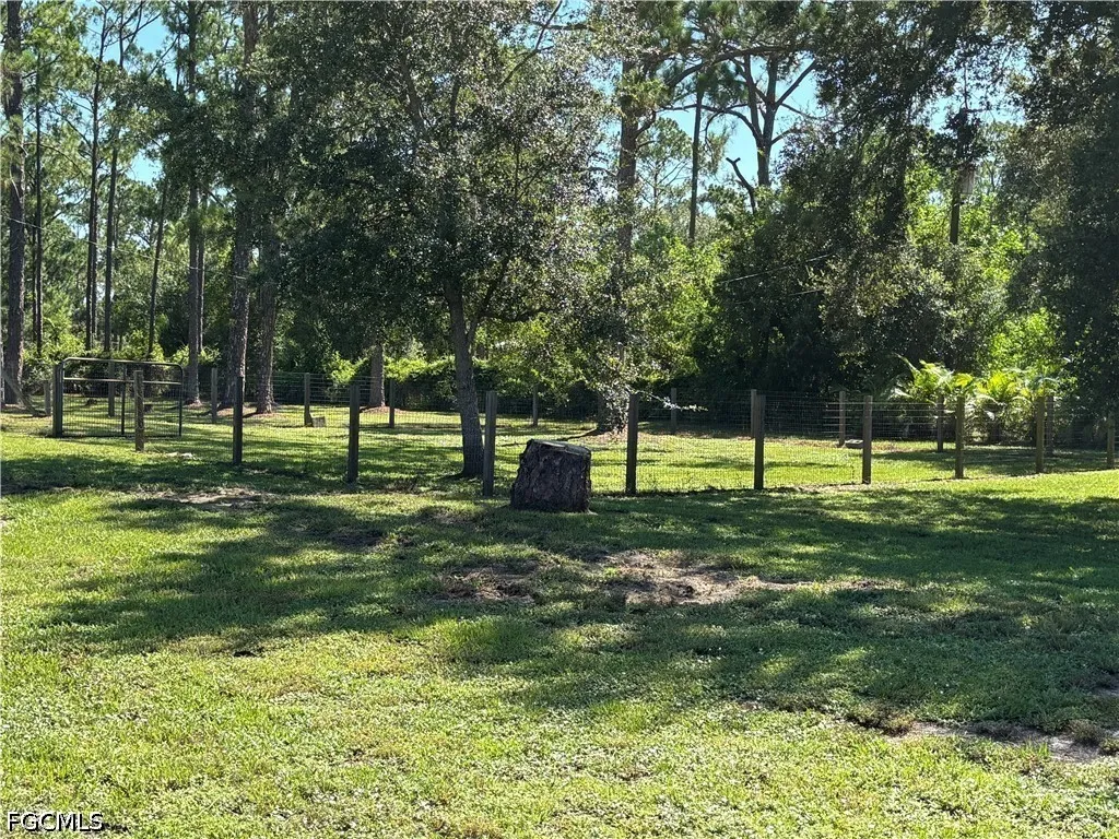 4213 Ft Keis Avenue Fort Denaud FL 33935