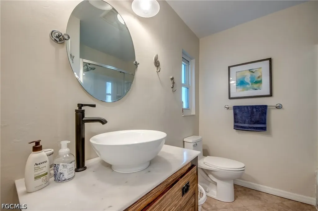 1122 El Dorado Parkway E Cape Coral FL 33904