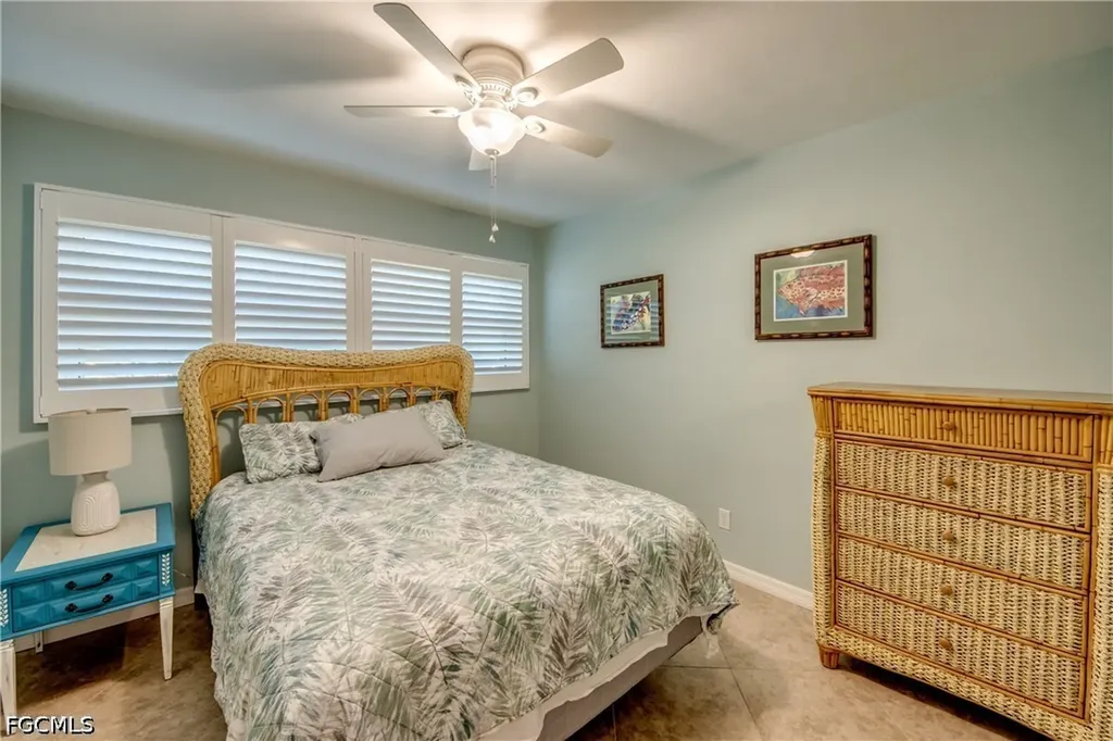 1122 El Dorado Parkway E Cape Coral FL 33904