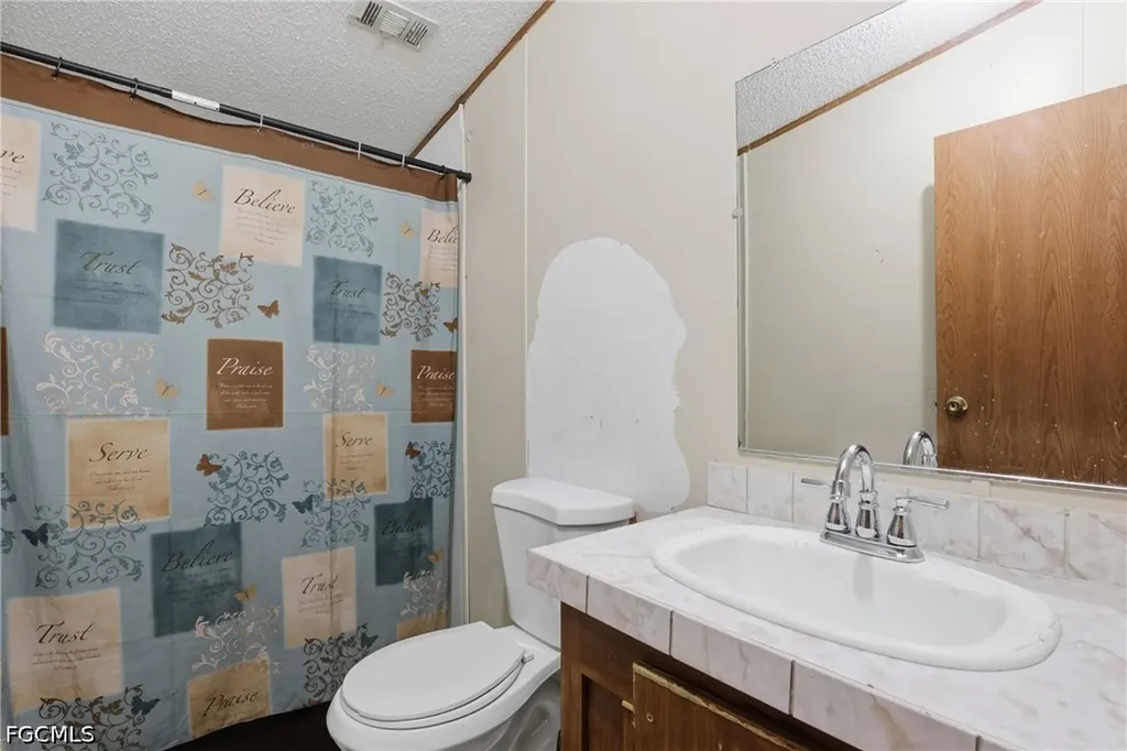 1031 Della Tobias Avenue Clewiston FL 33440