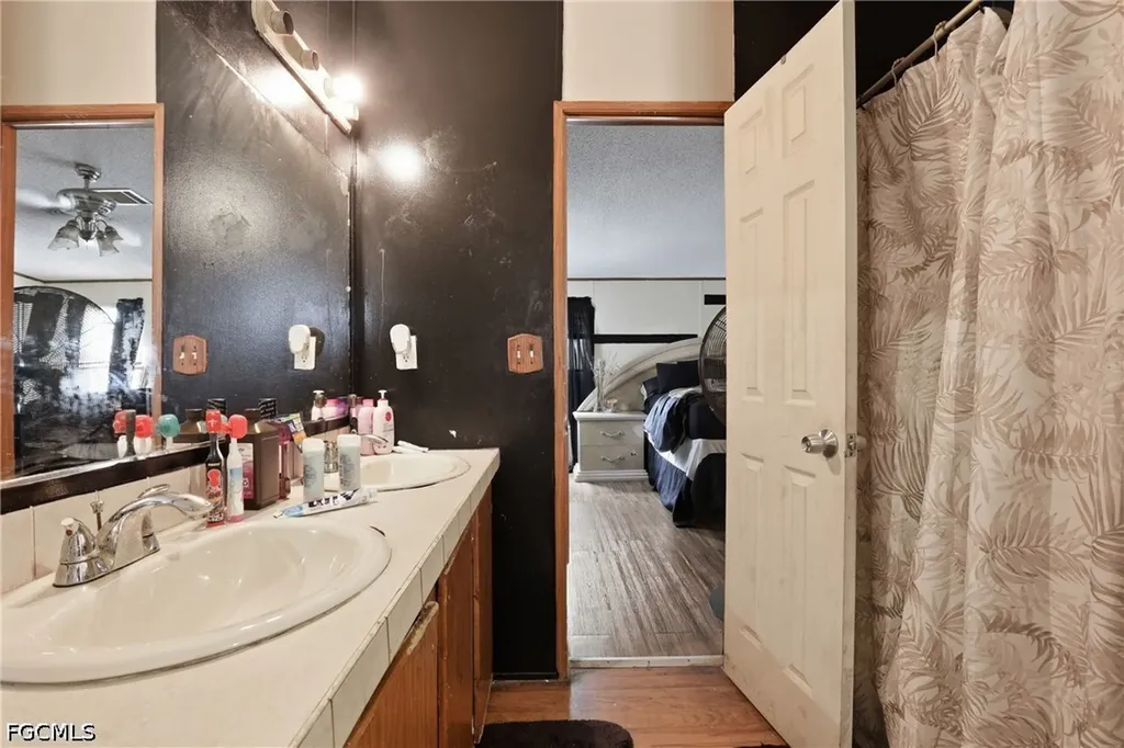 1031 Della Tobias Avenue Clewiston FL 33440