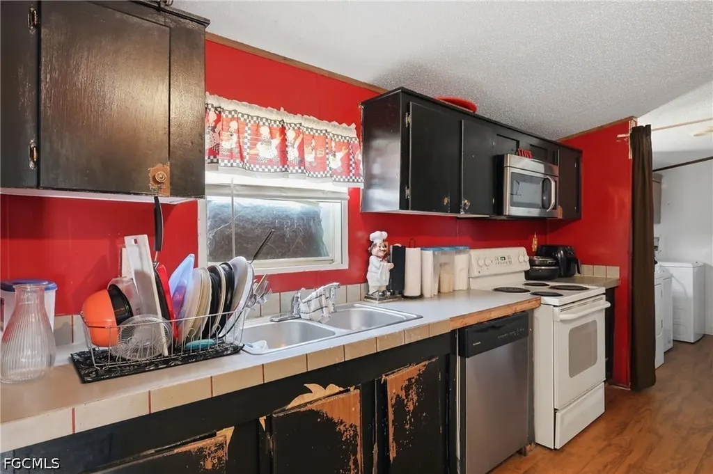 1031 Della Tobias Avenue Clewiston FL 33440
