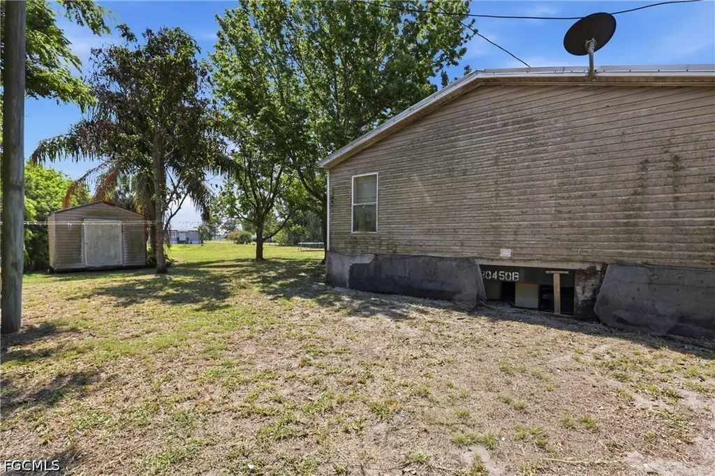 1031 Della Tobias Avenue Clewiston FL 33440