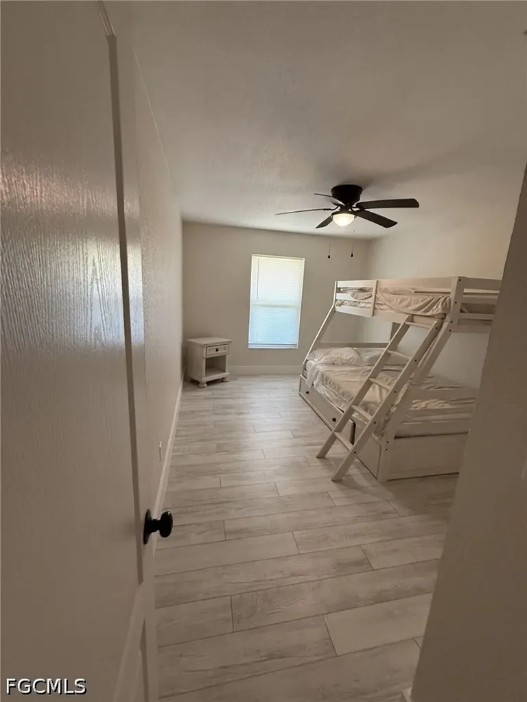 1414 SE 6th Avenue Cape Coral FL 33990