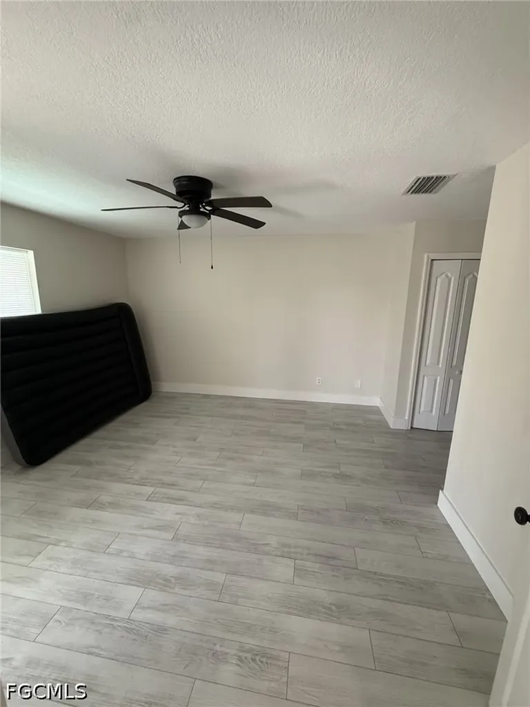 1414 SE 6th Avenue Cape Coral FL 33990