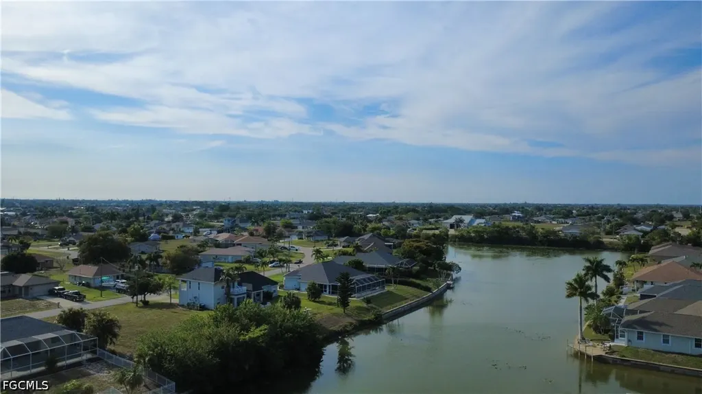 1414 SE 6th Avenue Cape Coral FL 33990