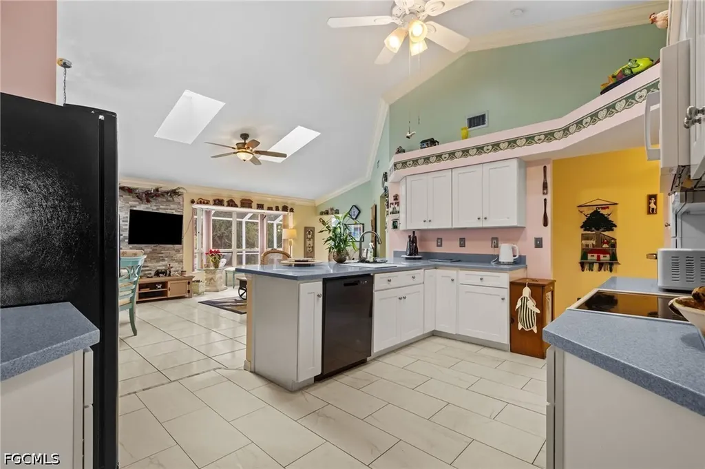 1814 SW 18th Terrace Cape Coral FL 33991