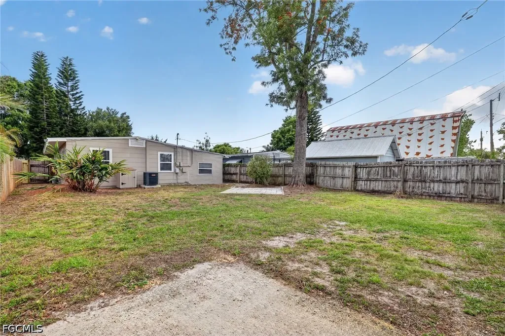 4019 7th Avenue N St. Petersburg FL 33713