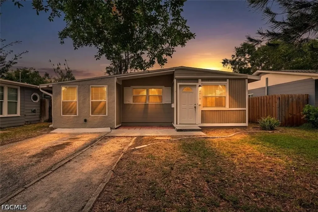 4019 7th Avenue N St. Petersburg FL 33713