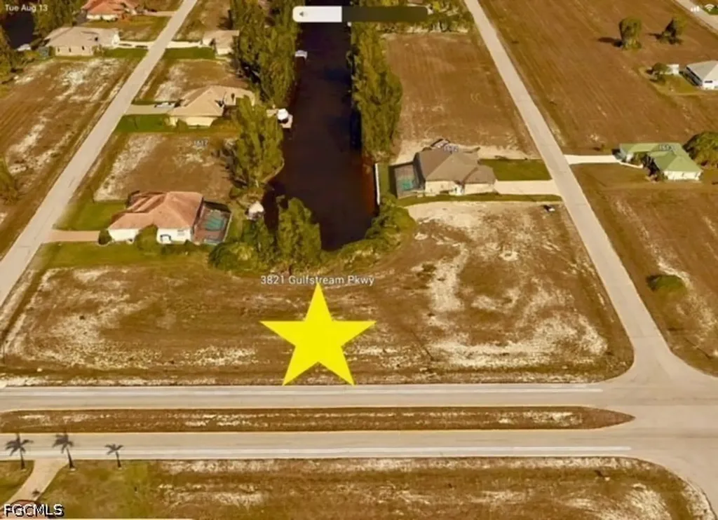 3821 Gulfstream Parkway Cape Coral FL 33993