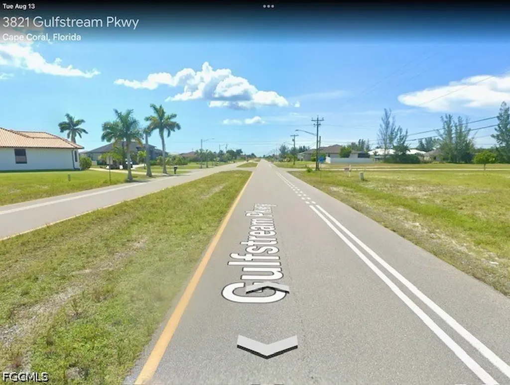 3821 Gulfstream Parkway Cape Coral FL 33993