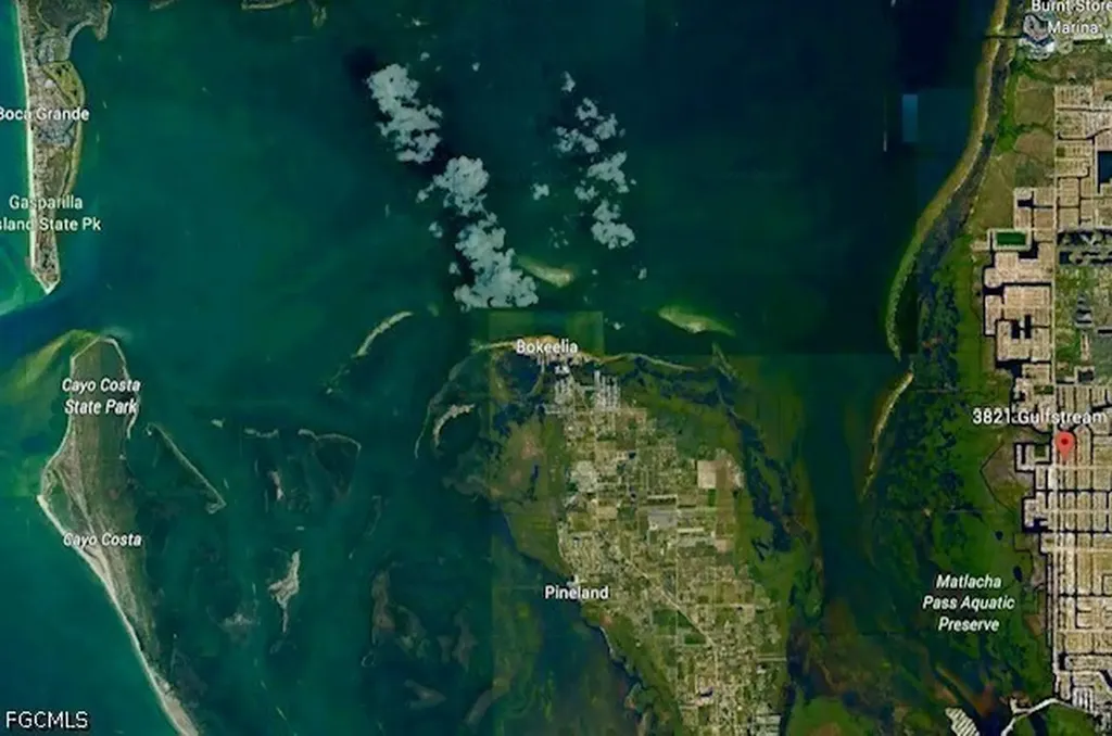 3821 Gulfstream Parkway Cape Coral FL 33993