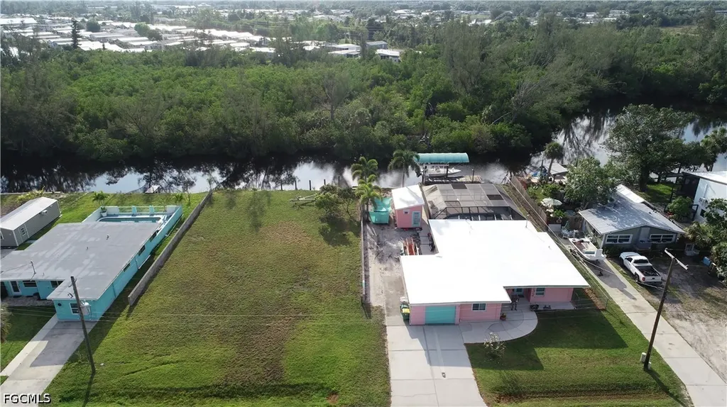 232 Darst Avenue Punta Gorda FL 33950