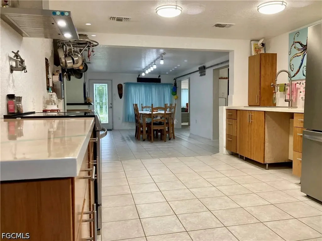 232 Darst Avenue Punta Gorda FL 33950