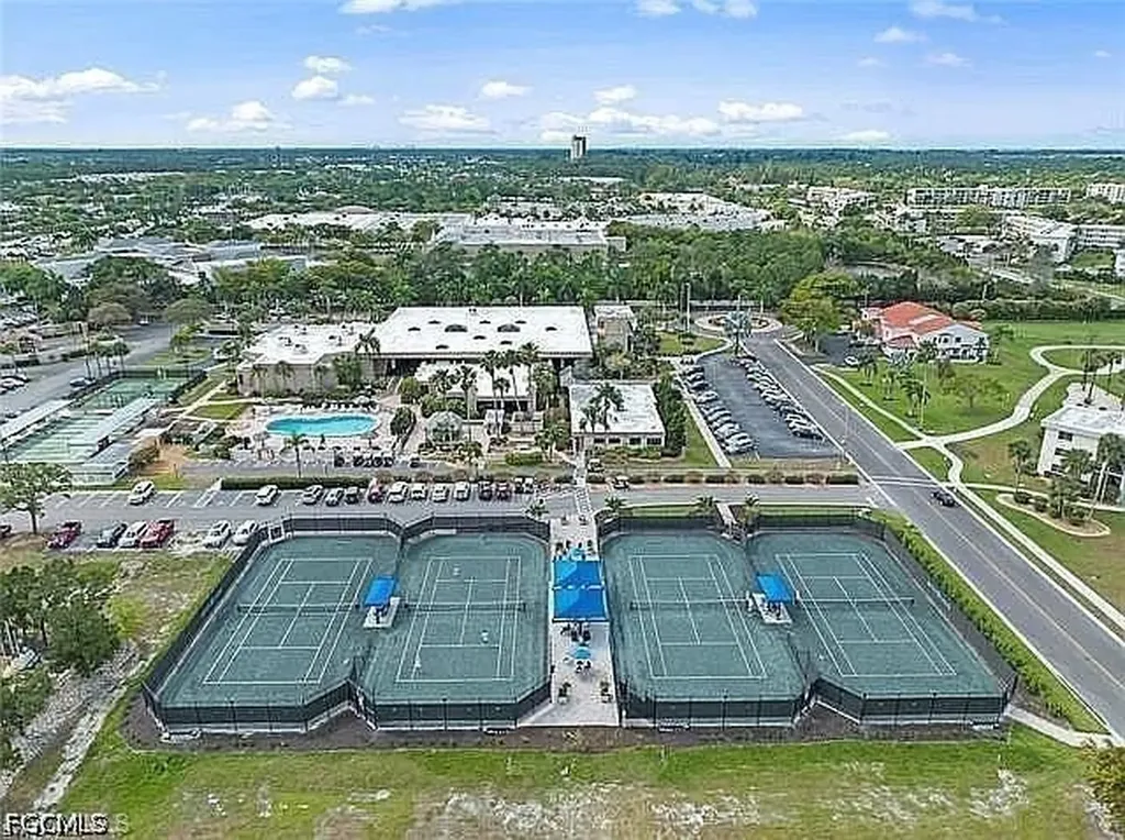 1724 Pine Valley Drive Fort Myers FL 33907