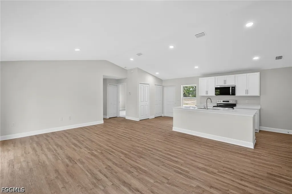 2426 NW 19th Avenue Cape Coral FL 33993