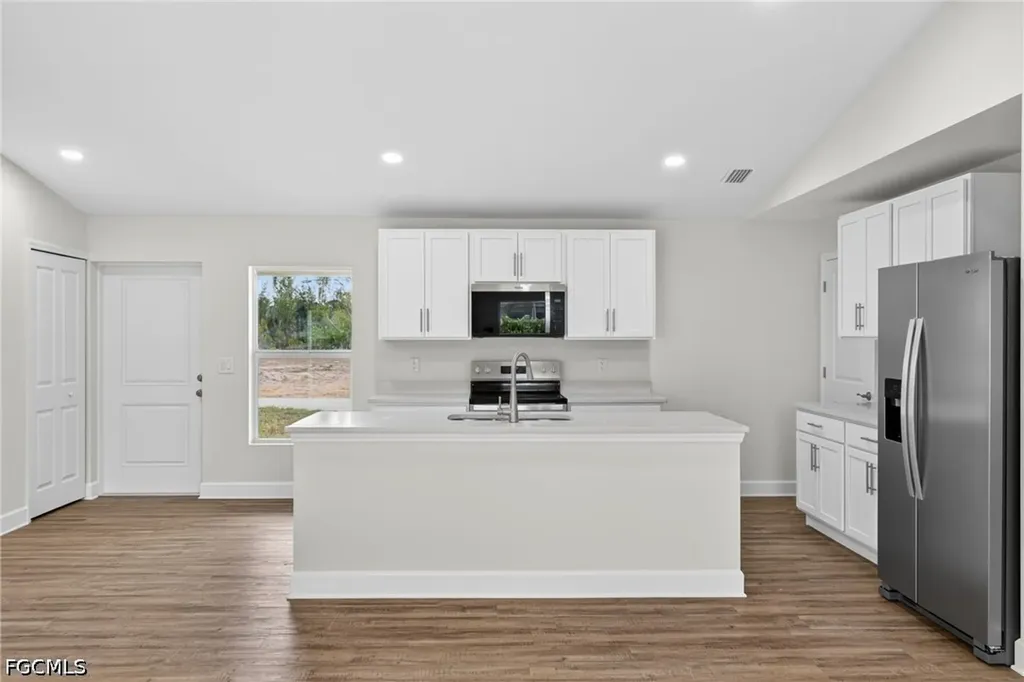 2426 NW 19th Avenue Cape Coral FL 33993