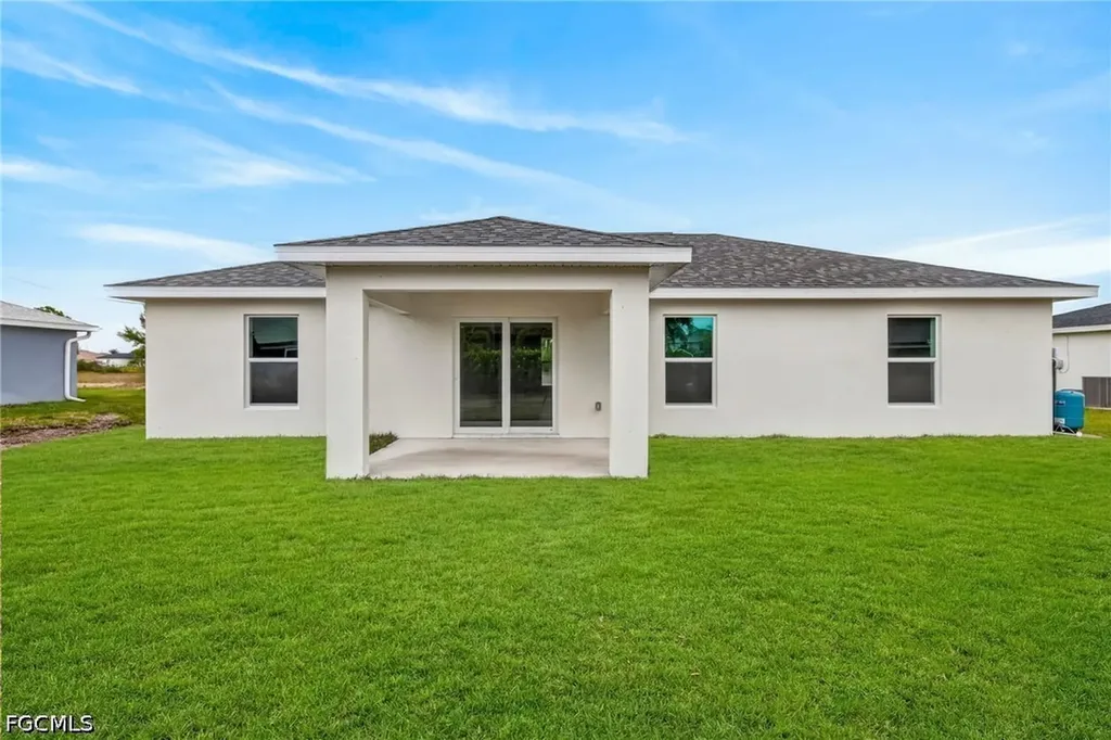 2426 NW 19th Avenue Cape Coral FL 33993