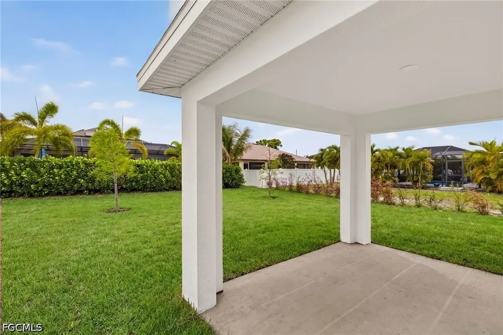 2426 NW 19th Avenue Cape Coral FL 33993