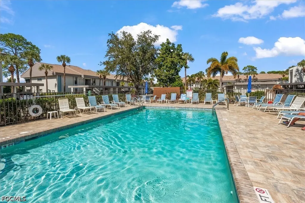 5805 Trailwinds Drive Fort Myers FL 33907