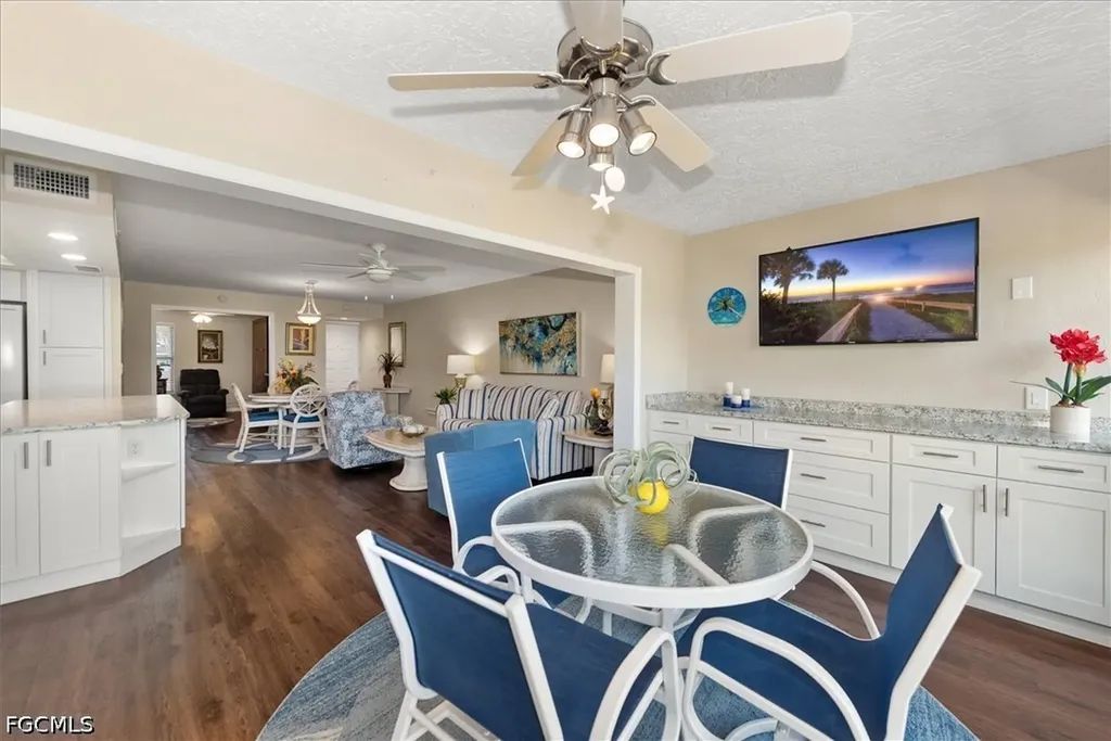 5805 Trailwinds Drive Fort Myers FL 33907