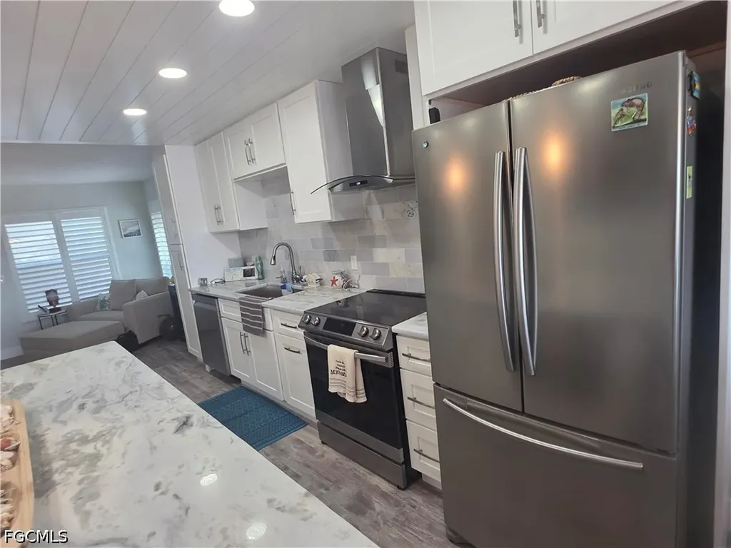4006 SE 20th Place Cape Coral FL 33904