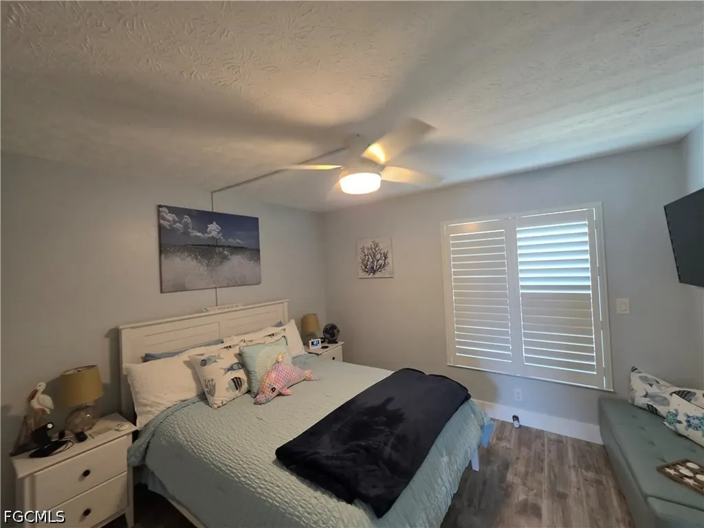 4006 SE 20th Place Cape Coral FL 33904