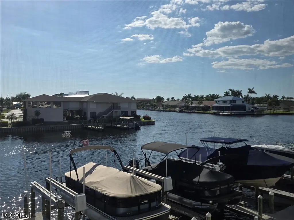 4006 SE 20th Place Cape Coral FL 33904