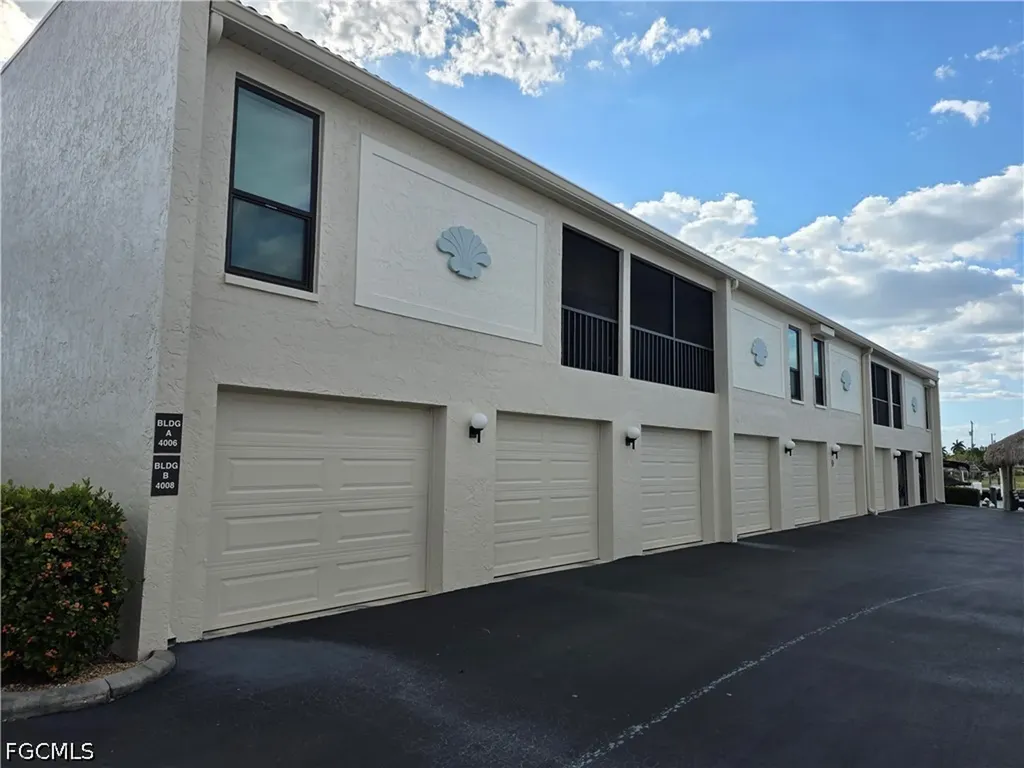 4006 SE 20th Place Cape Coral FL 33904