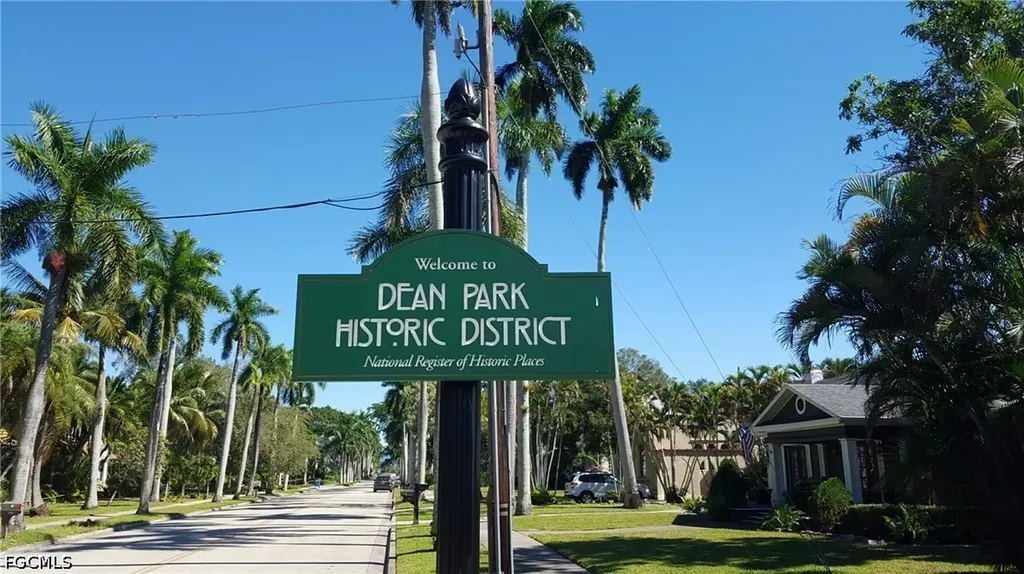 2610 Providence Street Fort Myers FL 33916