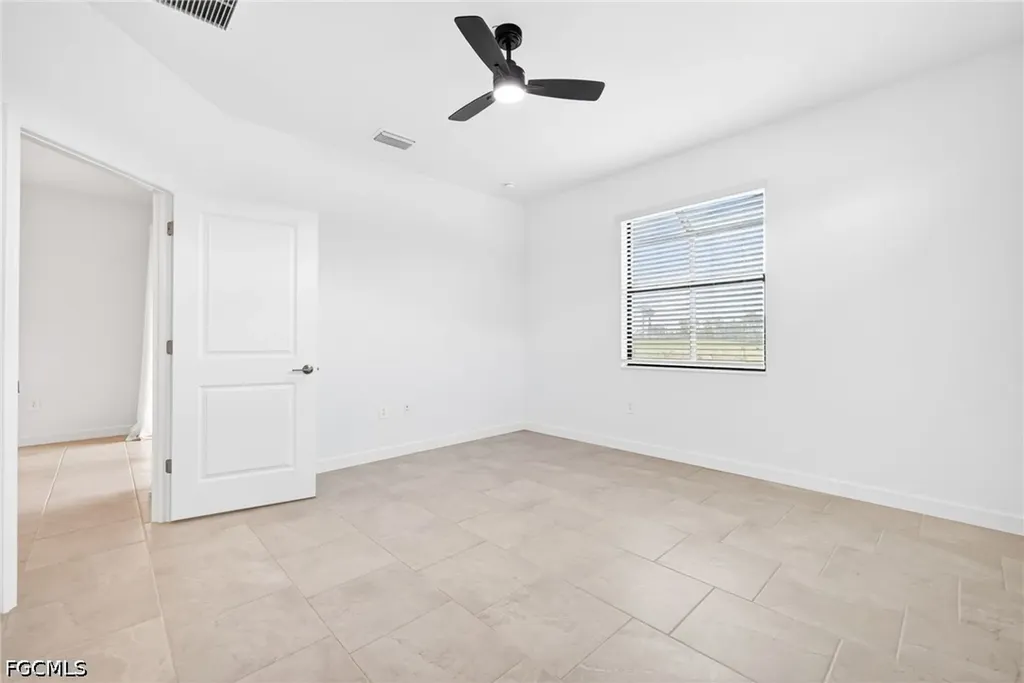 19488 Hinkley Drive Estero FL 33928