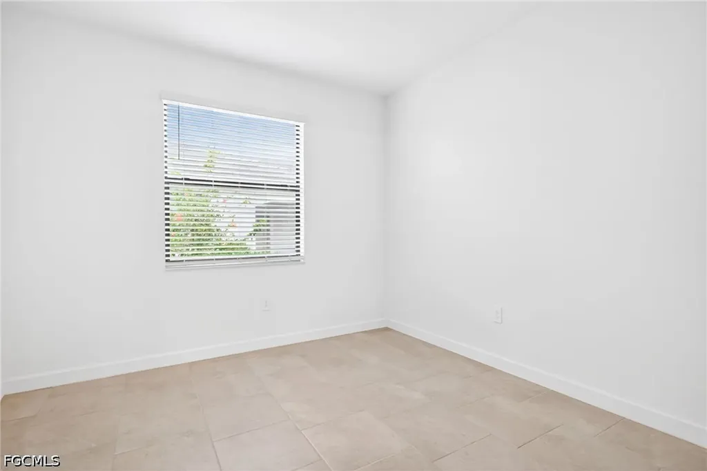 19488 Hinkley Drive Estero FL 33928