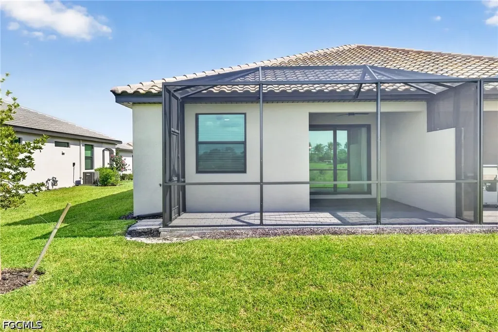 19488 Hinkley Drive Estero FL 33928