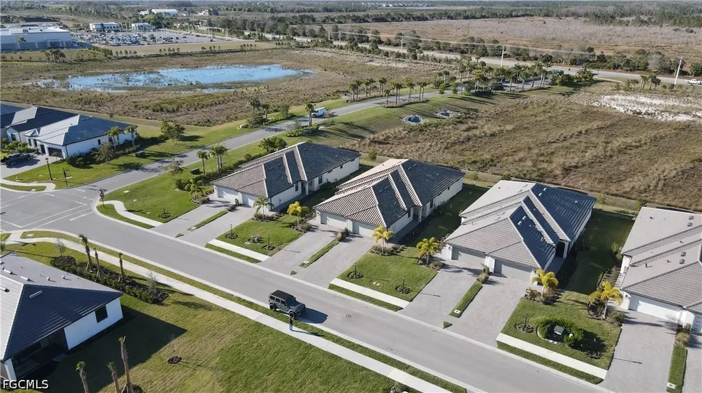 19488 Hinkley Drive Estero FL 33928