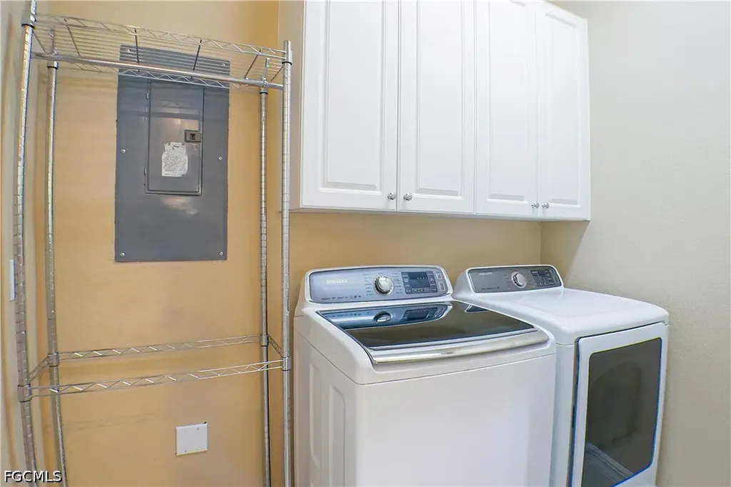 6010 Jonathans Bay Circle Fort Myers FL 33908