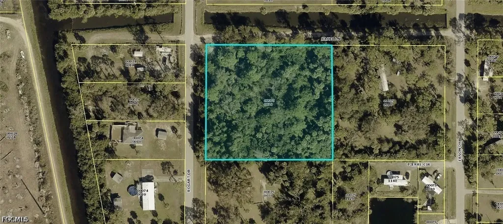 7655 Bogart Drive North Fort Myers FL 33917