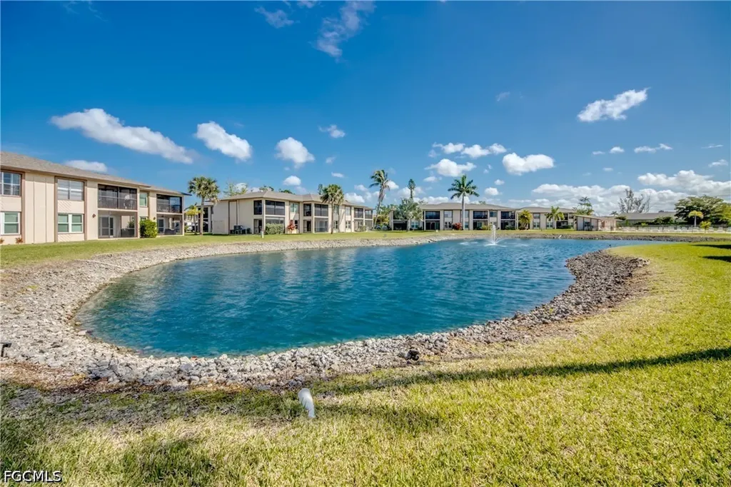 16881 Davis Road Fort Myers FL 33908