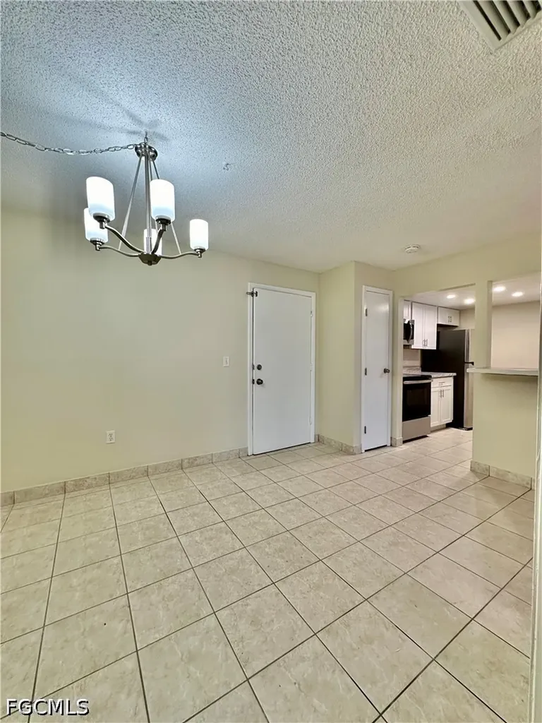 3706 Broadway Fort Myers FL 33901
